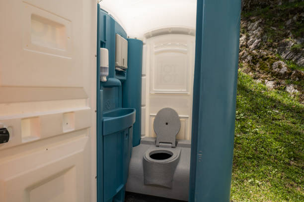 Best Eco-Friendly Portable Toilets  in Hampstead, NC